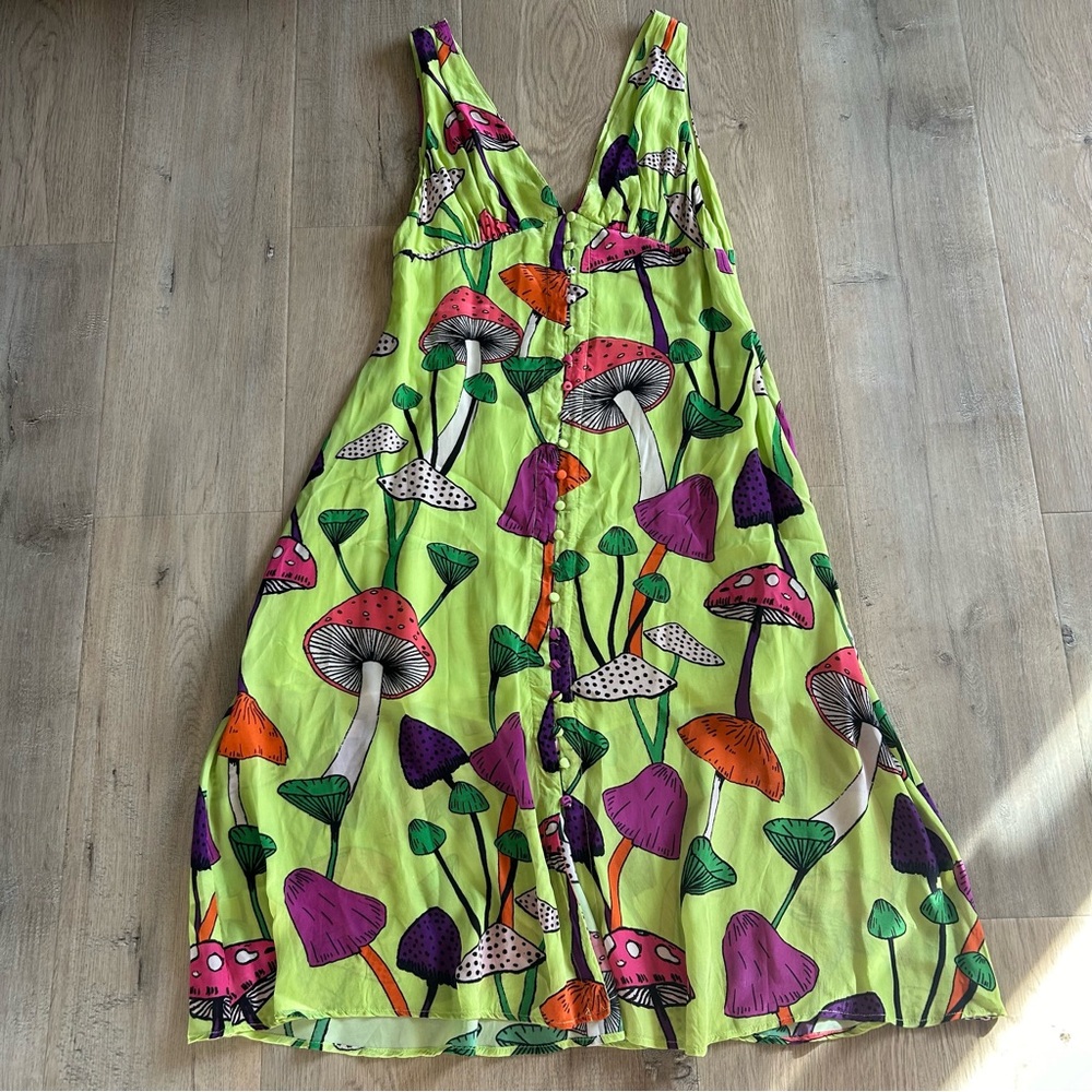 FARM Rio Lime Mushrooms Midi Dress - Picture 3 of 8